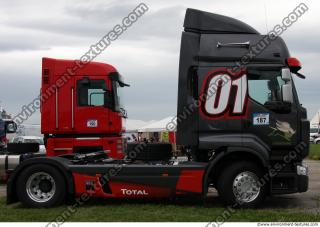 Photo Reference of Truck